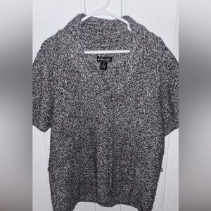 Moonlight Bay 3x short sleeve Charcoal V-Neck Sweater